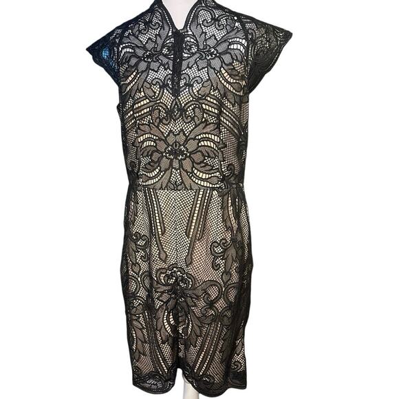 Black Intricate Lace Nude Lining Mock Neck Zipper Back Large Semi Formal Dress - Picture 1 of 7